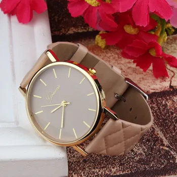 Lihtne Mood Naiste käekell Vabaaja Genfi Kabe Faux nahast Quartz Watch Elegantsed daamid kellad kell montre femme